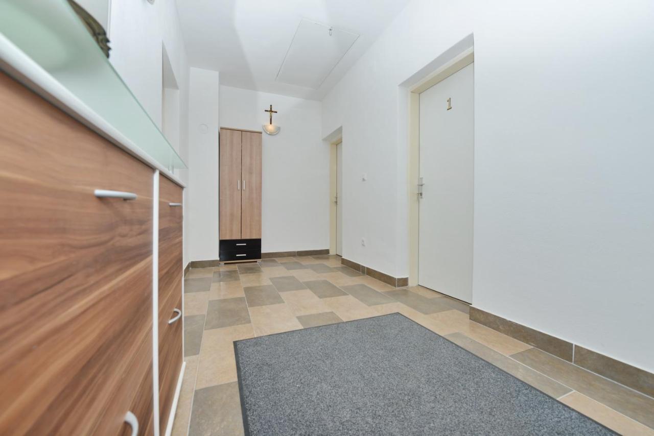 Apartmani L&R Bibinje Exterior foto